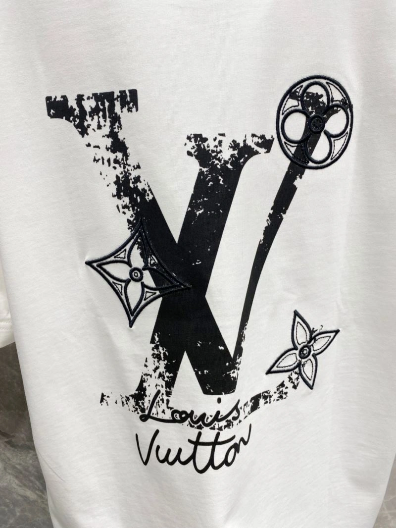 Comfortable Louis Vuitton T-Shirts 134740
