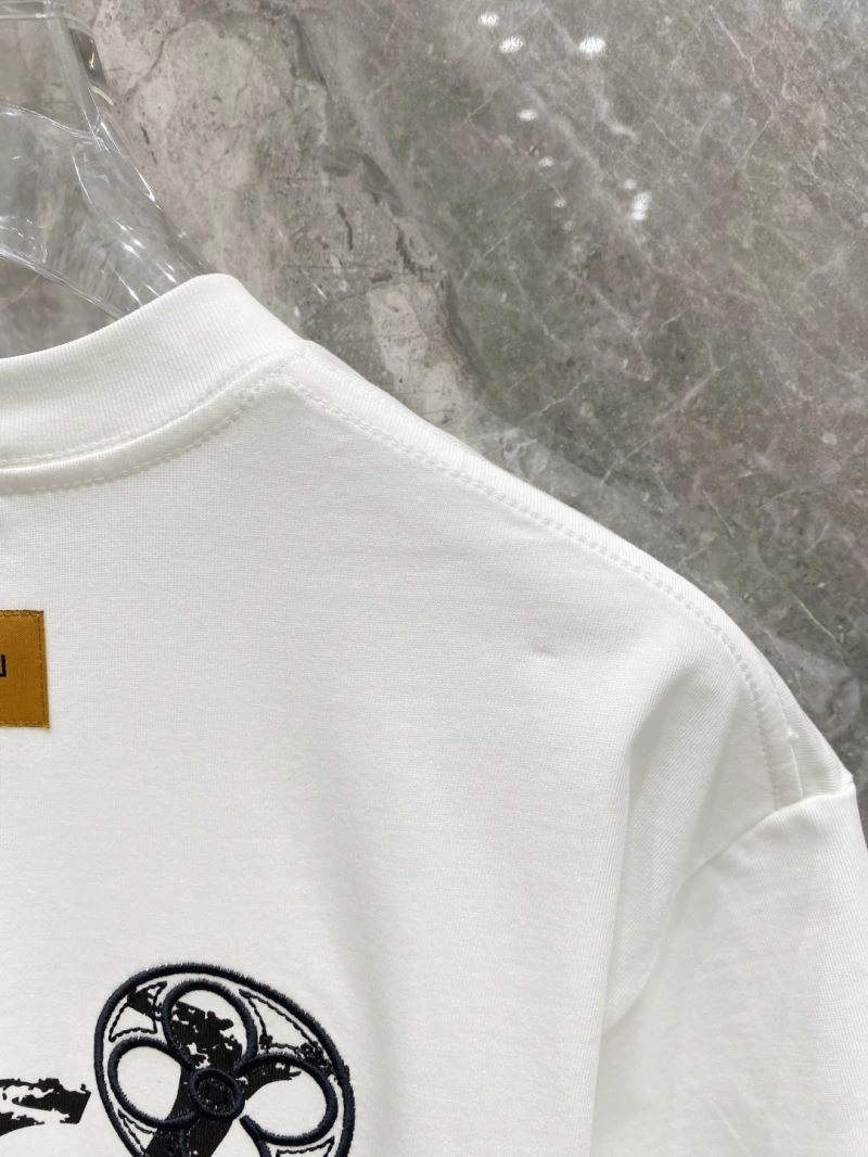 Comfortable Louis Vuitton T-Shirts 134740