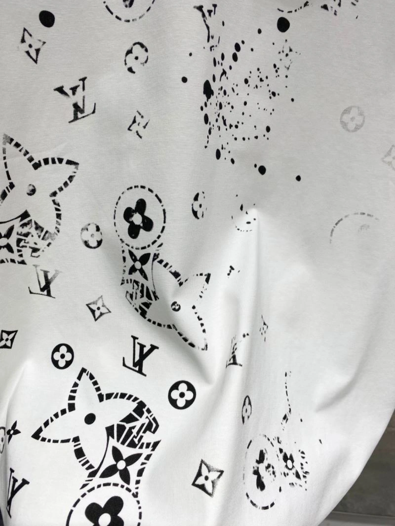 Louis Vuitton T-Shirts StreetReady 134744