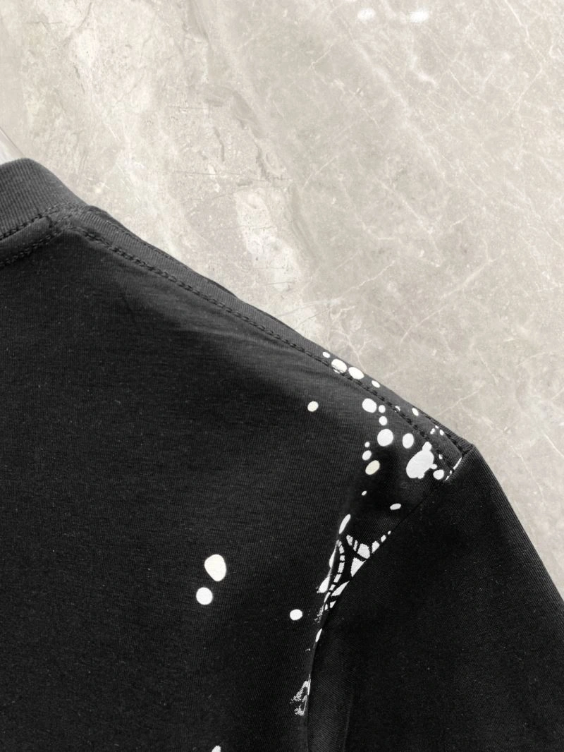 ModernLook Louis Vuitton T-Shirts 134732