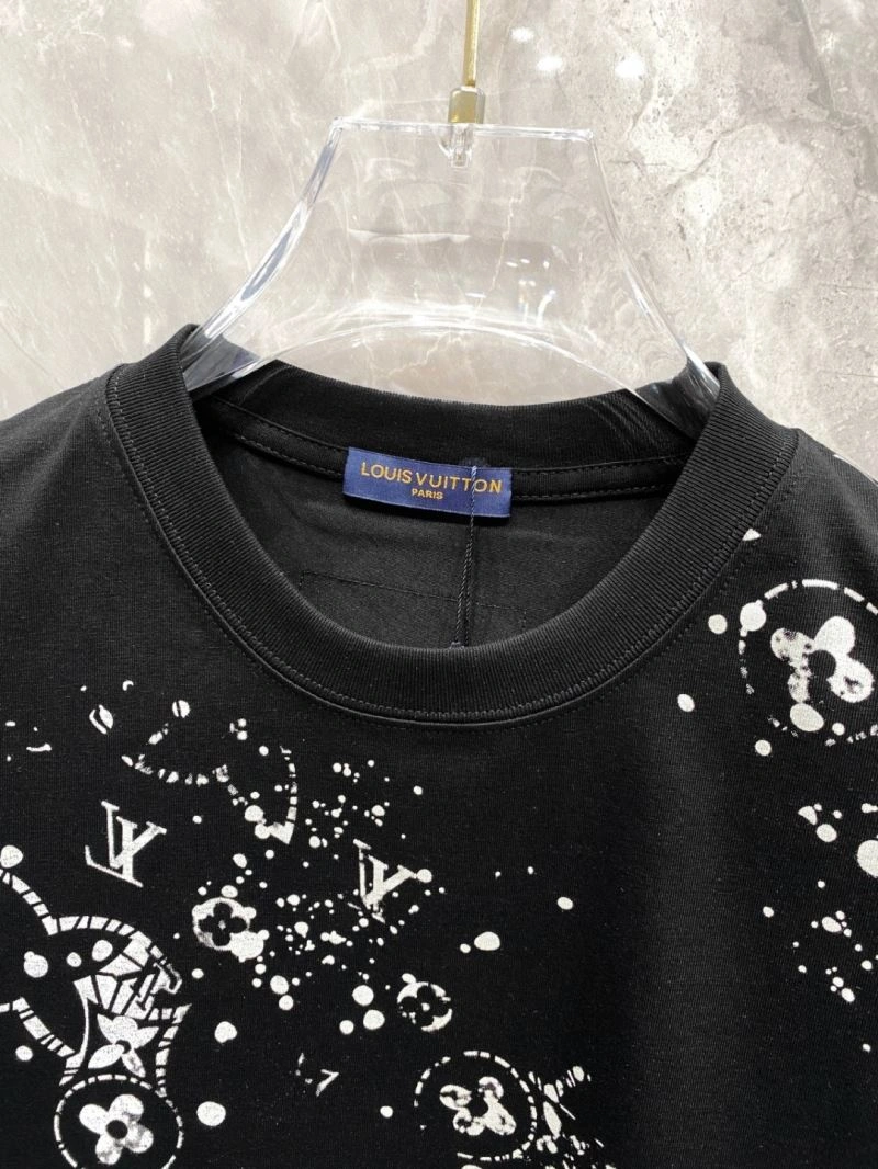 ModernLook Louis Vuitton T-Shirts 134732