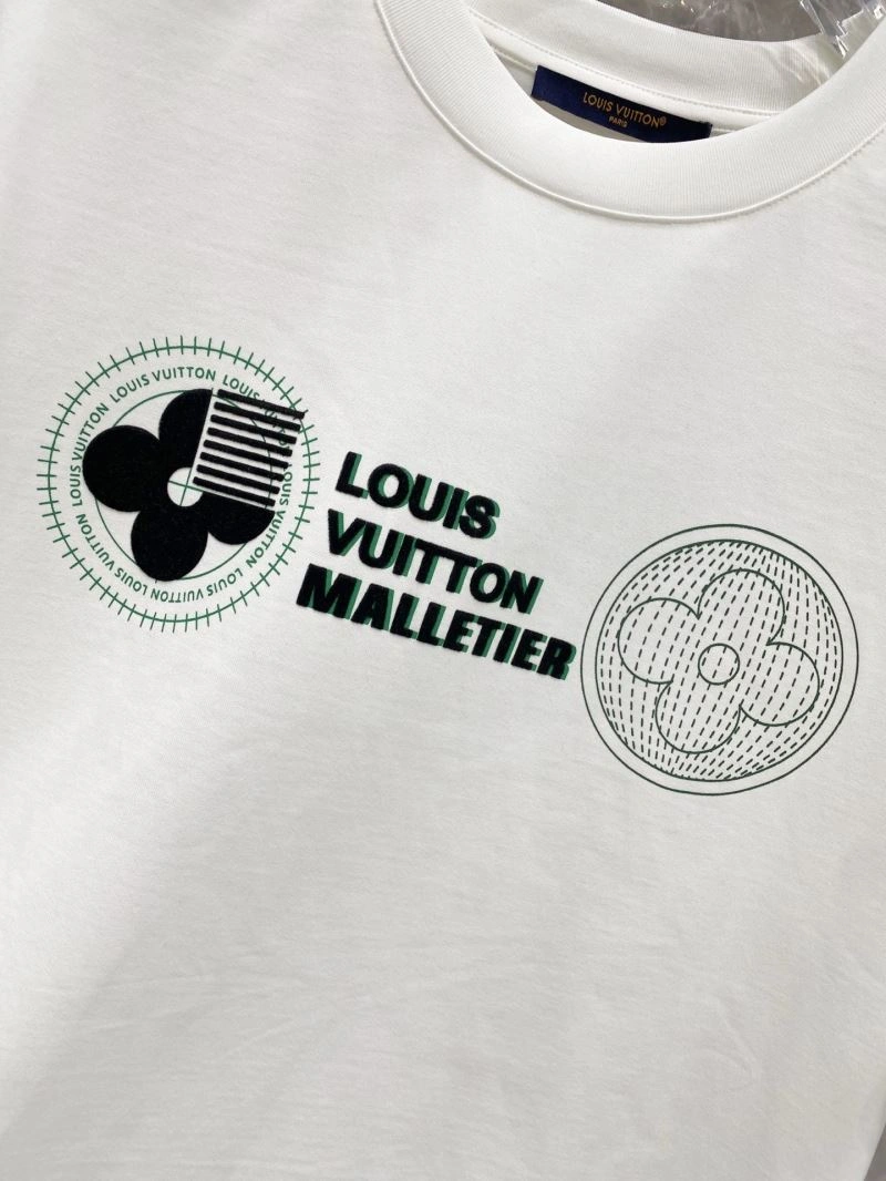 Louis Vuitton T-Shirts UrbanChic 134713