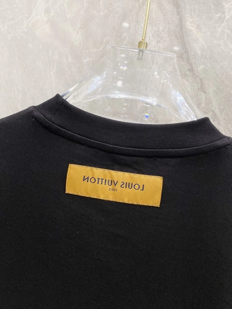 Louis Vuitton T-Shirts Soft 134711