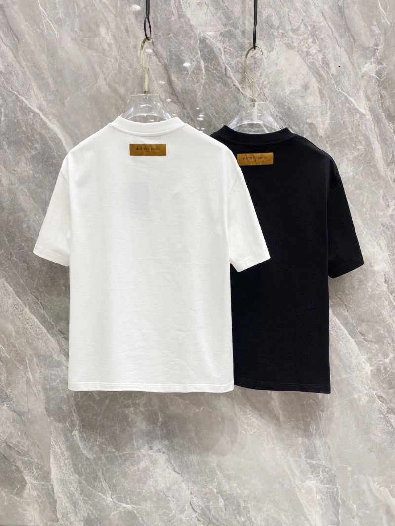 Louis Vuitton T-Shirts Soft 134711