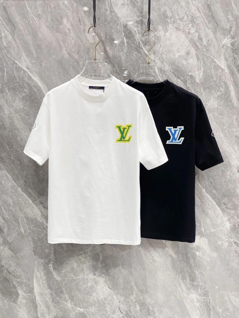 Lightweight Louis Vuitton T-Shirts 134712