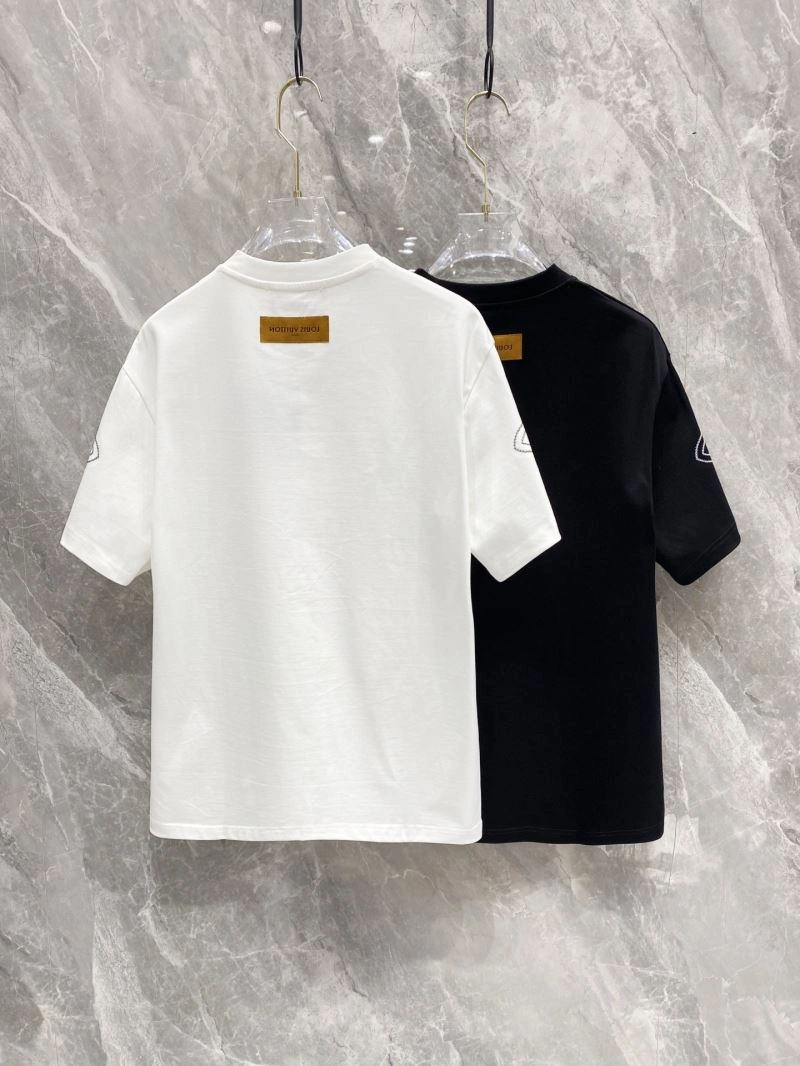 Louis Vuitton T-Shirts Comfortable 134716