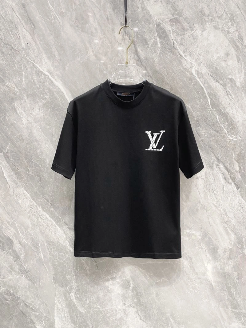 Original Louis Vuitton T-Shirts 134707