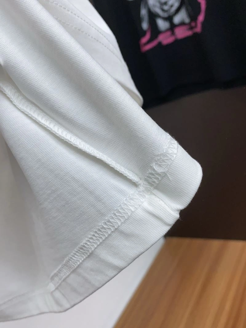 Louis Vuitton T-Shirts Cozy 134700