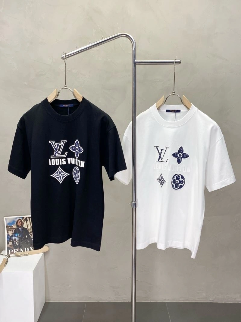 Contemporary Louis Vuitton T-Shirts 134699