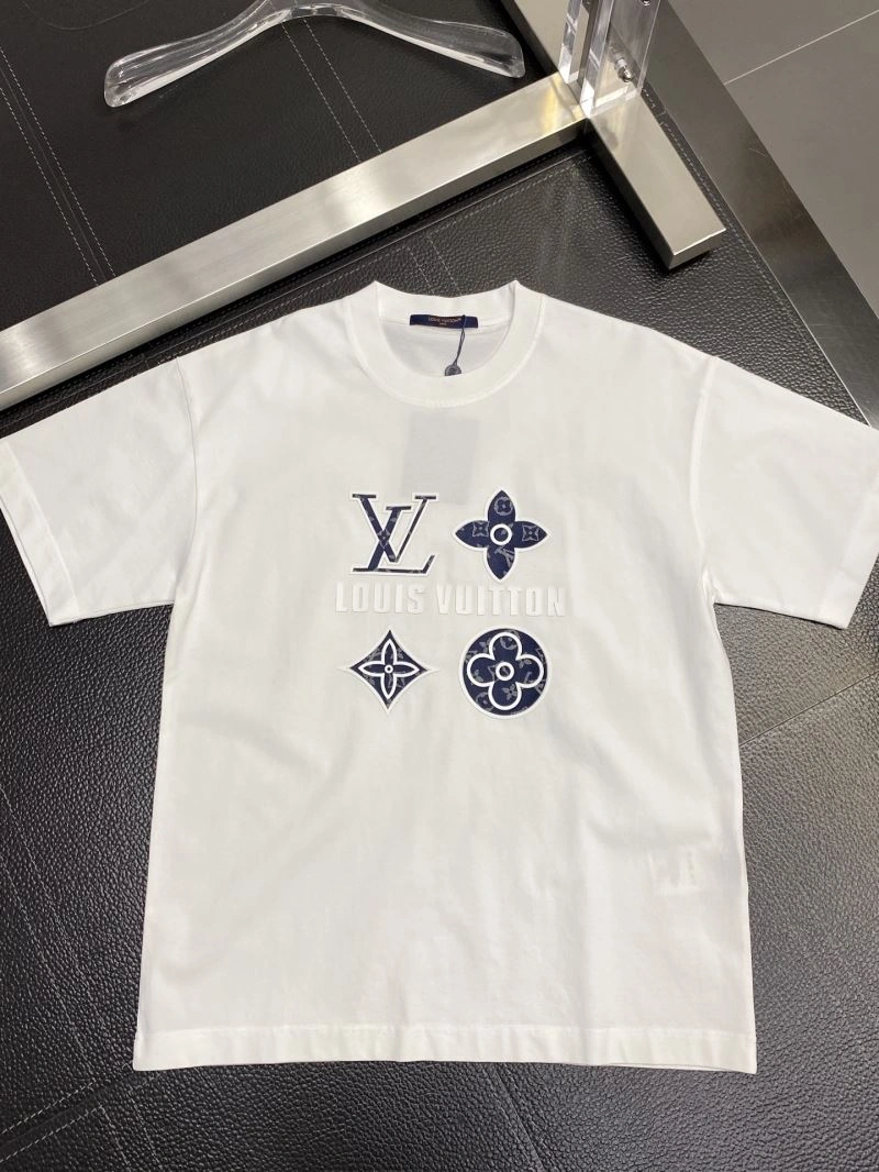 Contemporary Louis Vuitton T-Shirts 134699