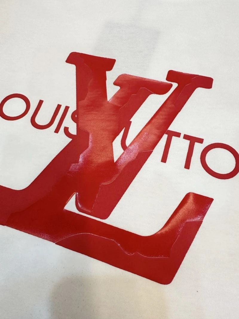 Breathable Louis Vuitton T-Shirts 134682