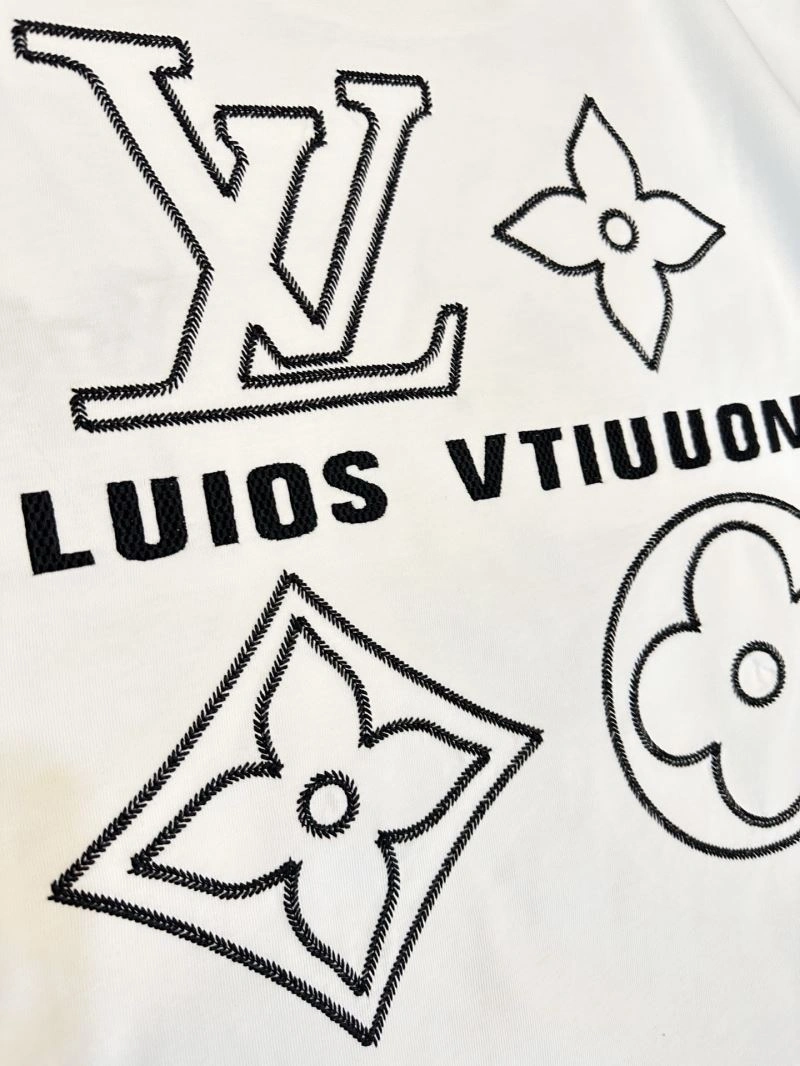 Seasonal Louis Vuitton T-Shirts 134696