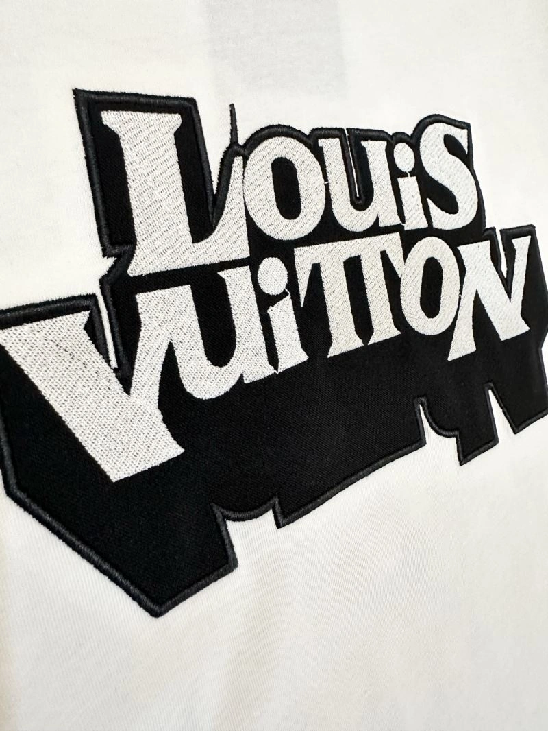Louis Vuitton T-Shirts Timeless 134697