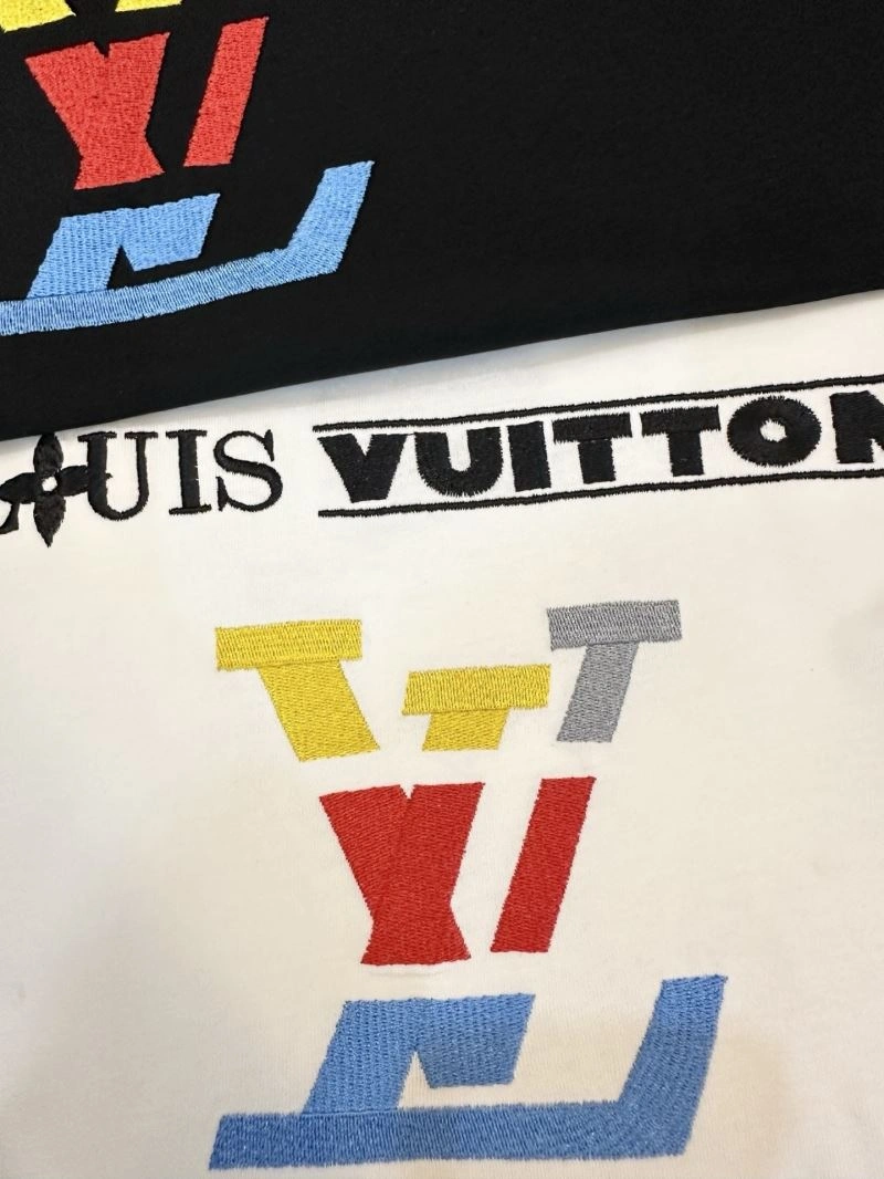 ZipUp Louis Vuitton T-Shirts 134702
