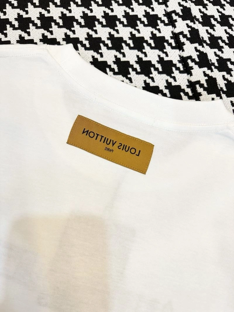 ZipUp Louis Vuitton T-Shirts 134702