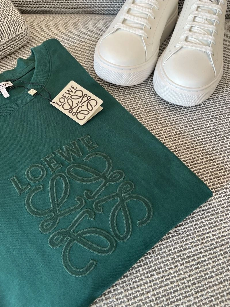 UrbanChic Louis Vuitton T-Shirts 134684