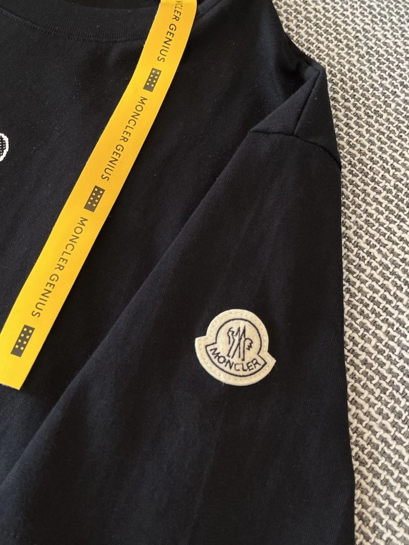 Neat Louis Vuitton T-Shirts 134706