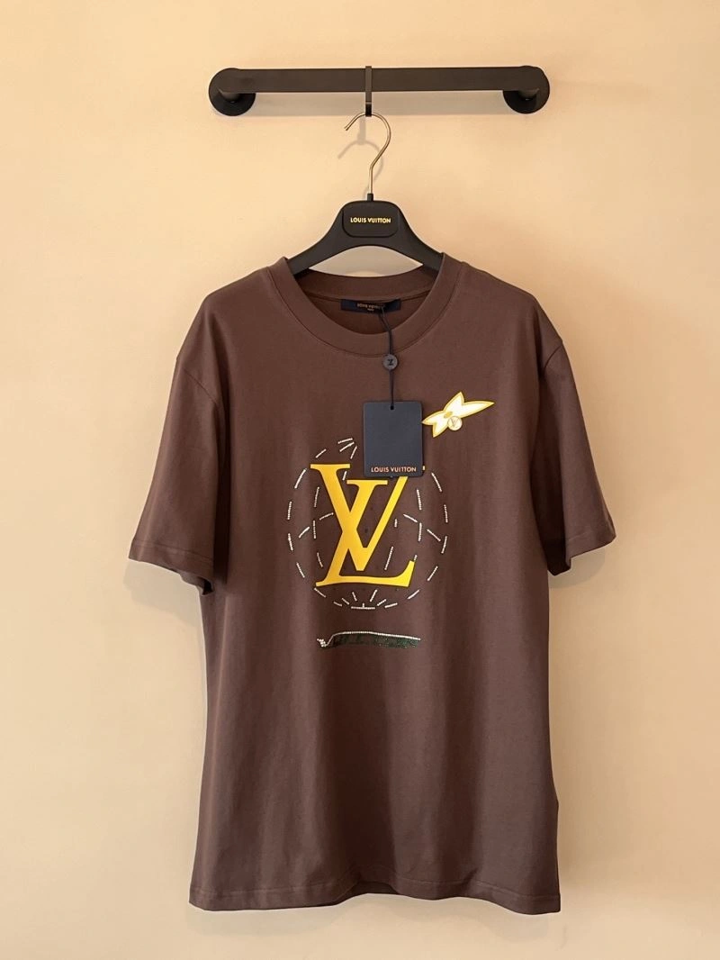 Affordable Louis Vuitton T-Shirts 134693