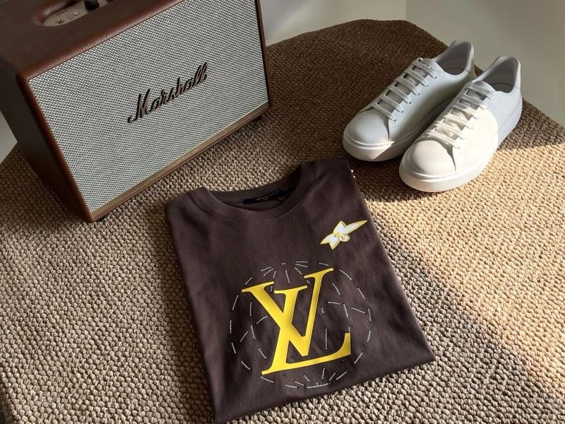 Affordable Louis Vuitton T-Shirts 134693