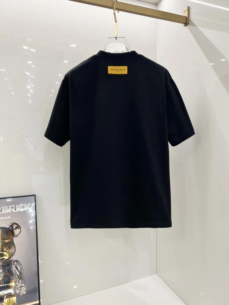 Louis Vuitton T-Shirts WeatherProof 134675
