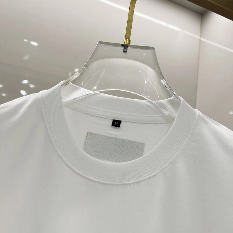 Louis Vuitton T-Shirts Minimalist 134679