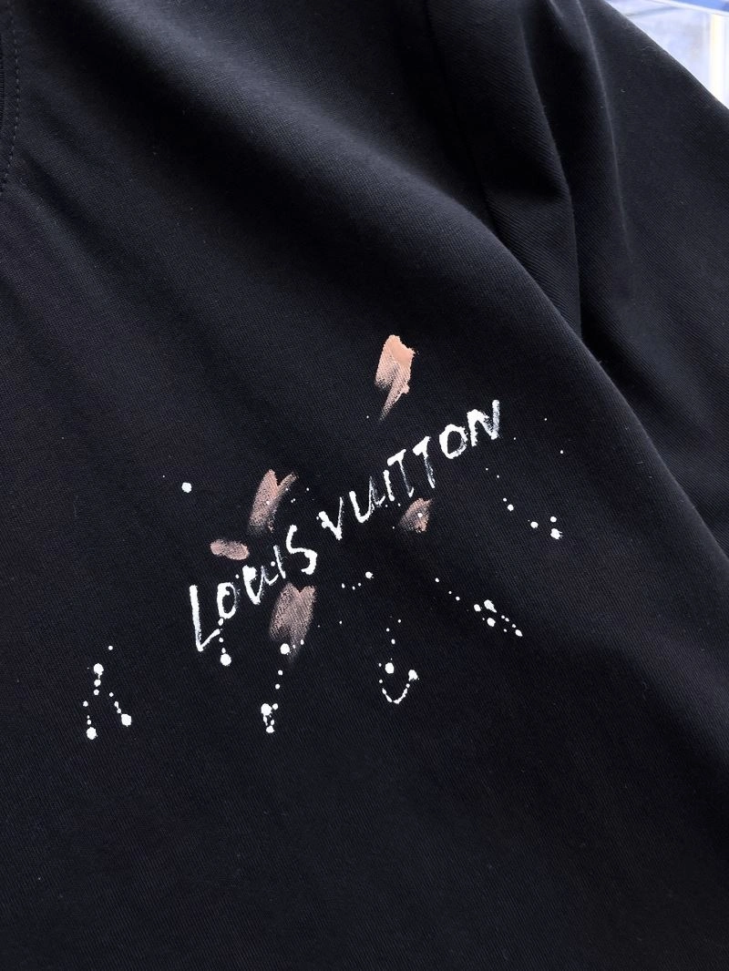 Louis Vuitton T-Shirts Resilient 134677