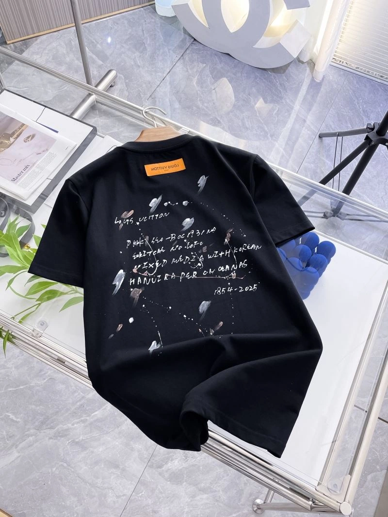 Louis Vuitton T-Shirts Resilient 134677