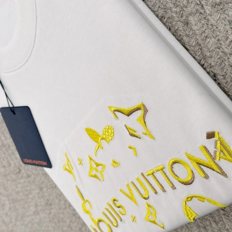 Louis Vuitton T-Shirts OnTrend 134674