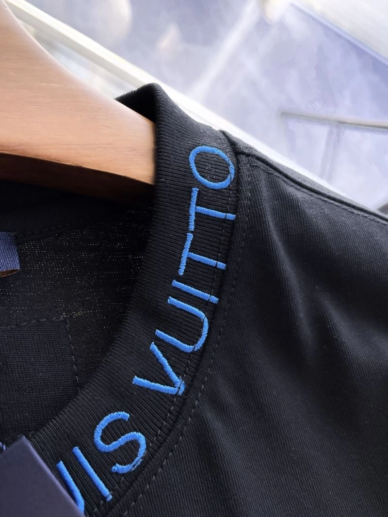 Louis Vuitton T-Shirts TravelReady 134673