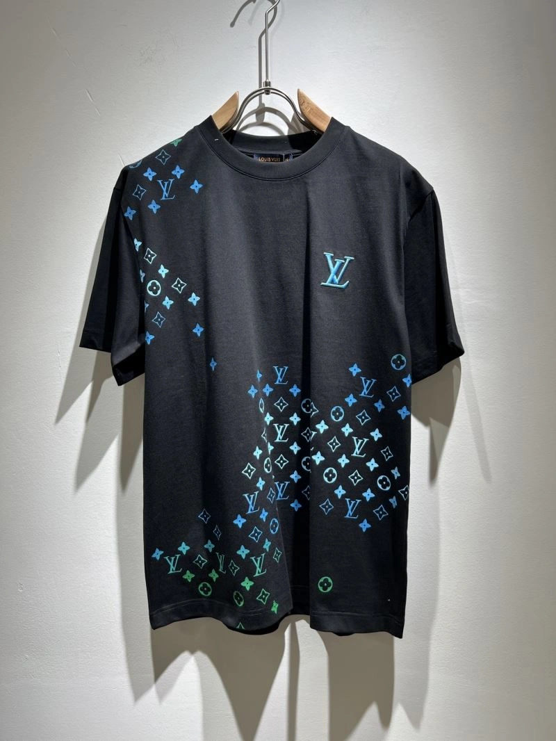 DailyWear Louis Vuitton T-Shirts 134669