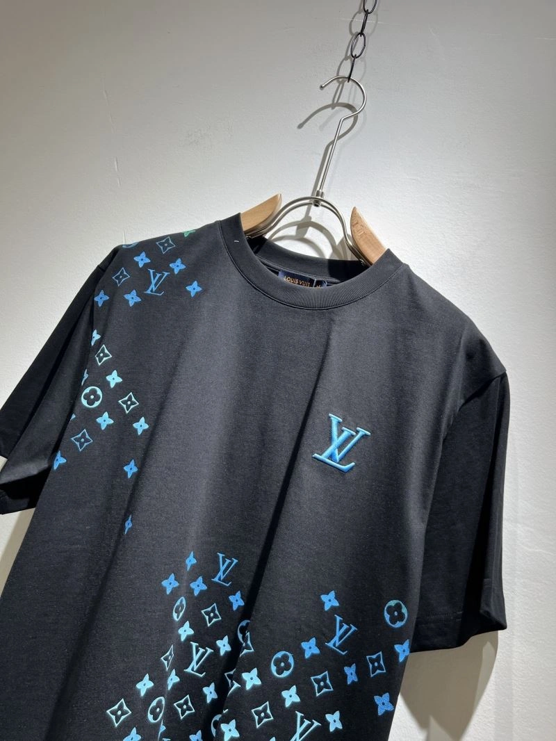 DailyWear Louis Vuitton T-Shirts 134669