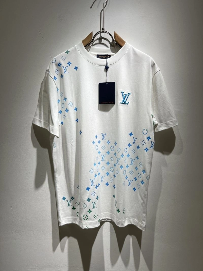 SportInspired Louis Vuitton T-Shirts 134671