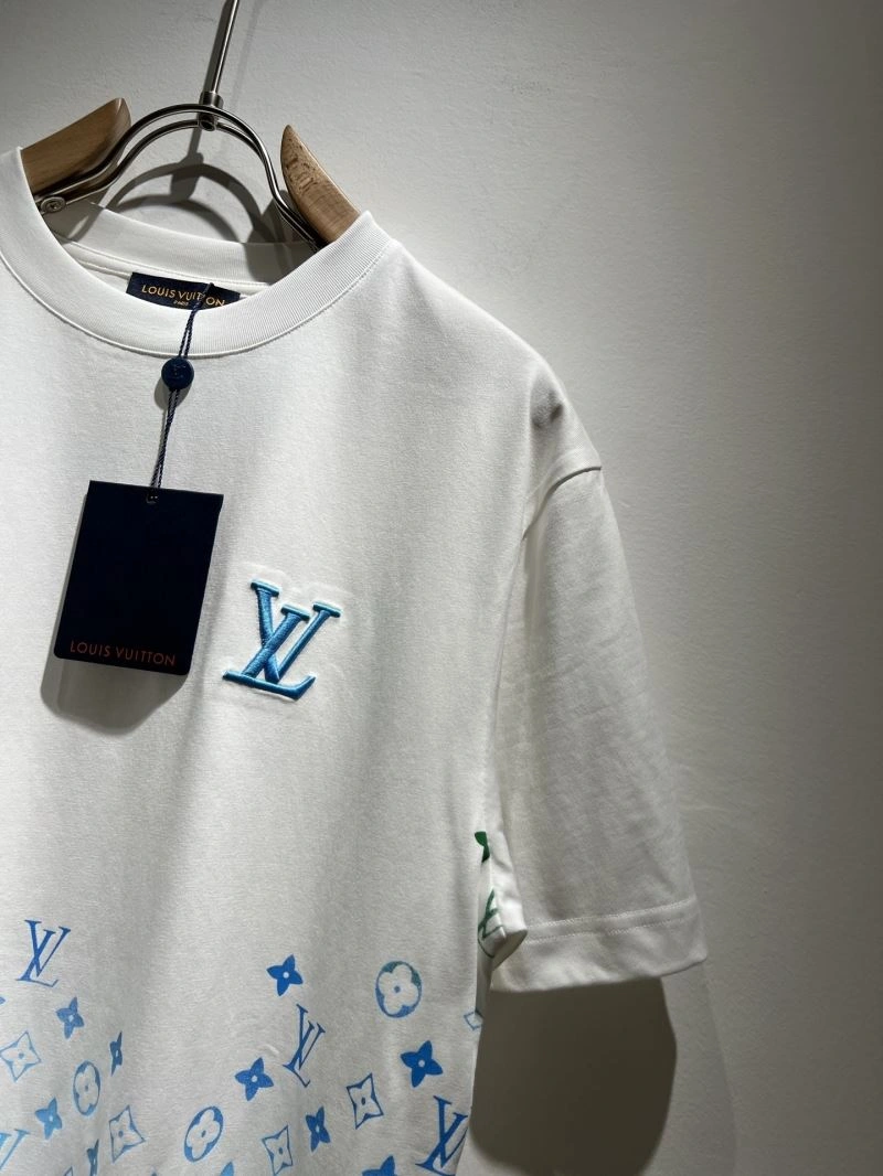 SportInspired Louis Vuitton T-Shirts 134671