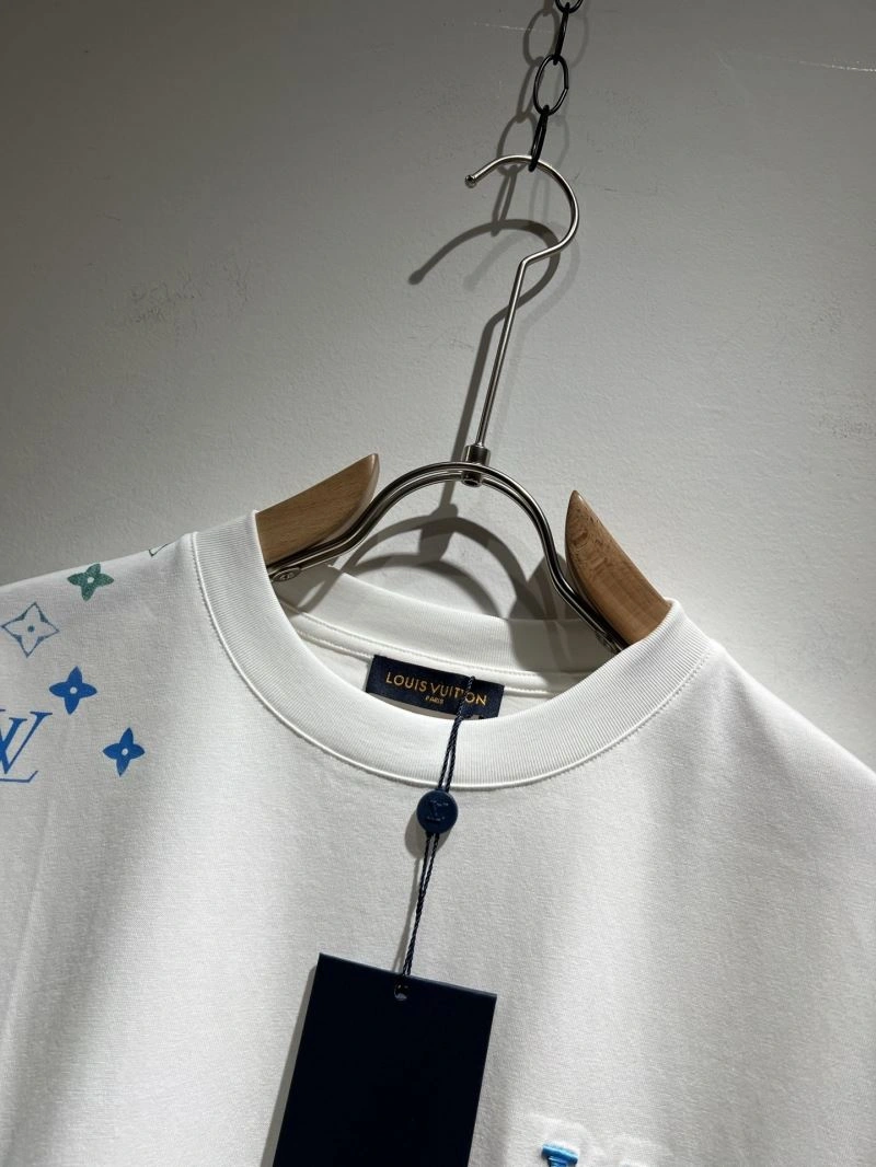 SportInspired Louis Vuitton T-Shirts 134671