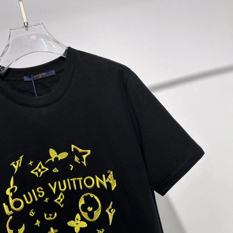 SmartChoice Louis Vuitton T-Shirts 134668