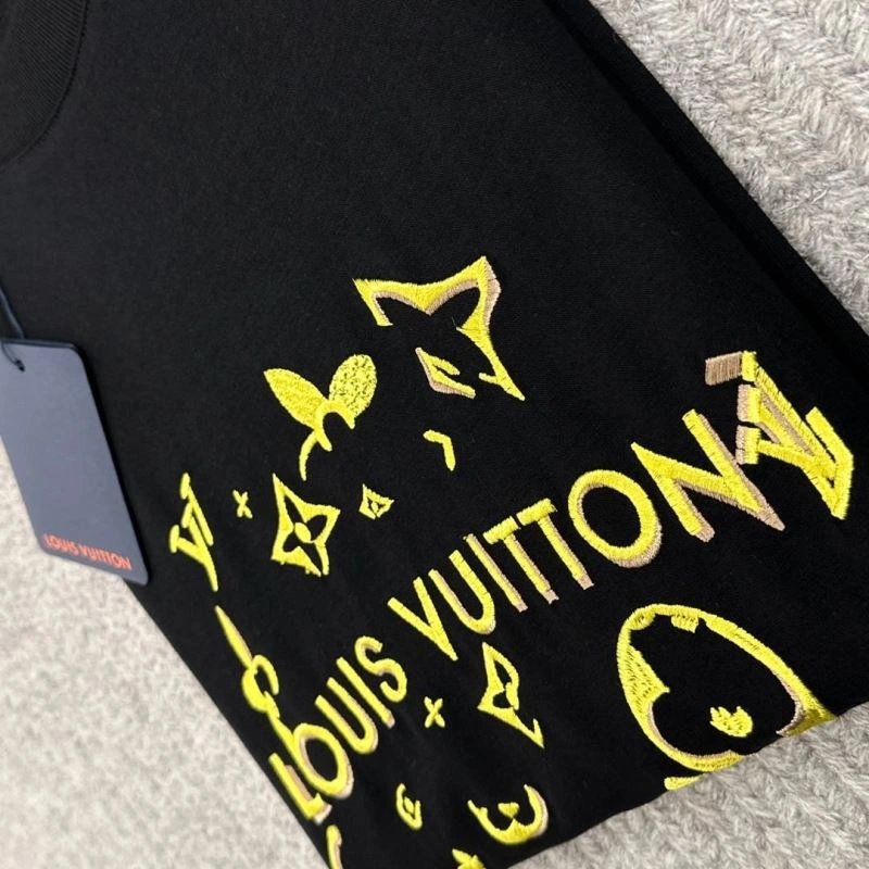 SmartChoice Louis Vuitton T-Shirts 134668