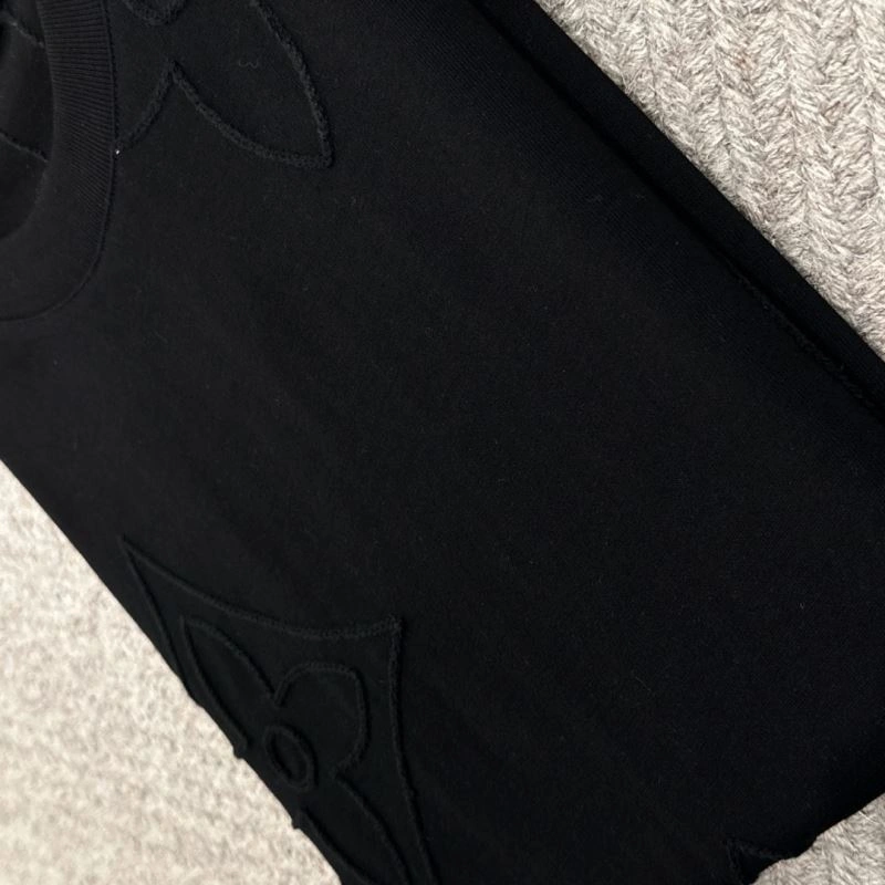 Louis Vuitton T-Shirts Durable 134647