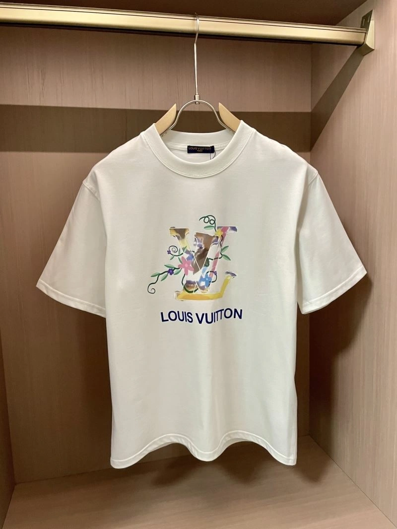 Supportive Louis Vuitton T-Shirts 134663
