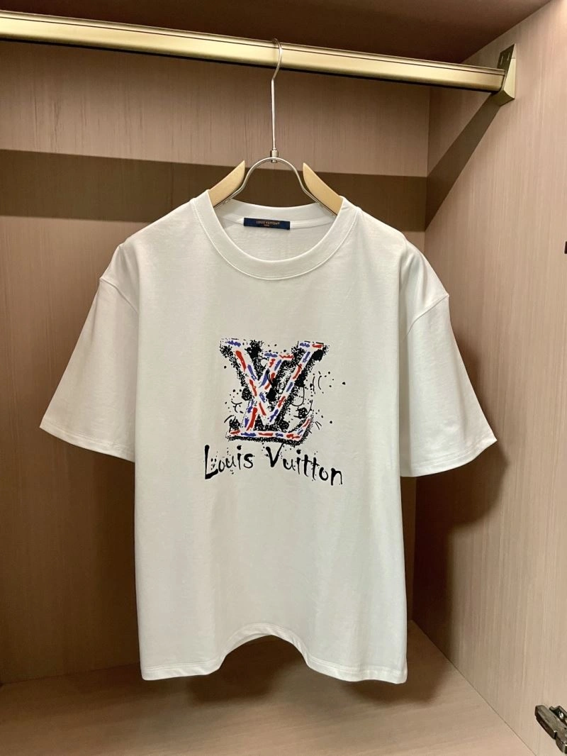 Louis Vuitton T-Shirts WellDesigned 134644