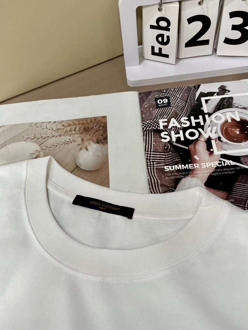 Louis Vuitton T-Shirts WellDesigned 134644
