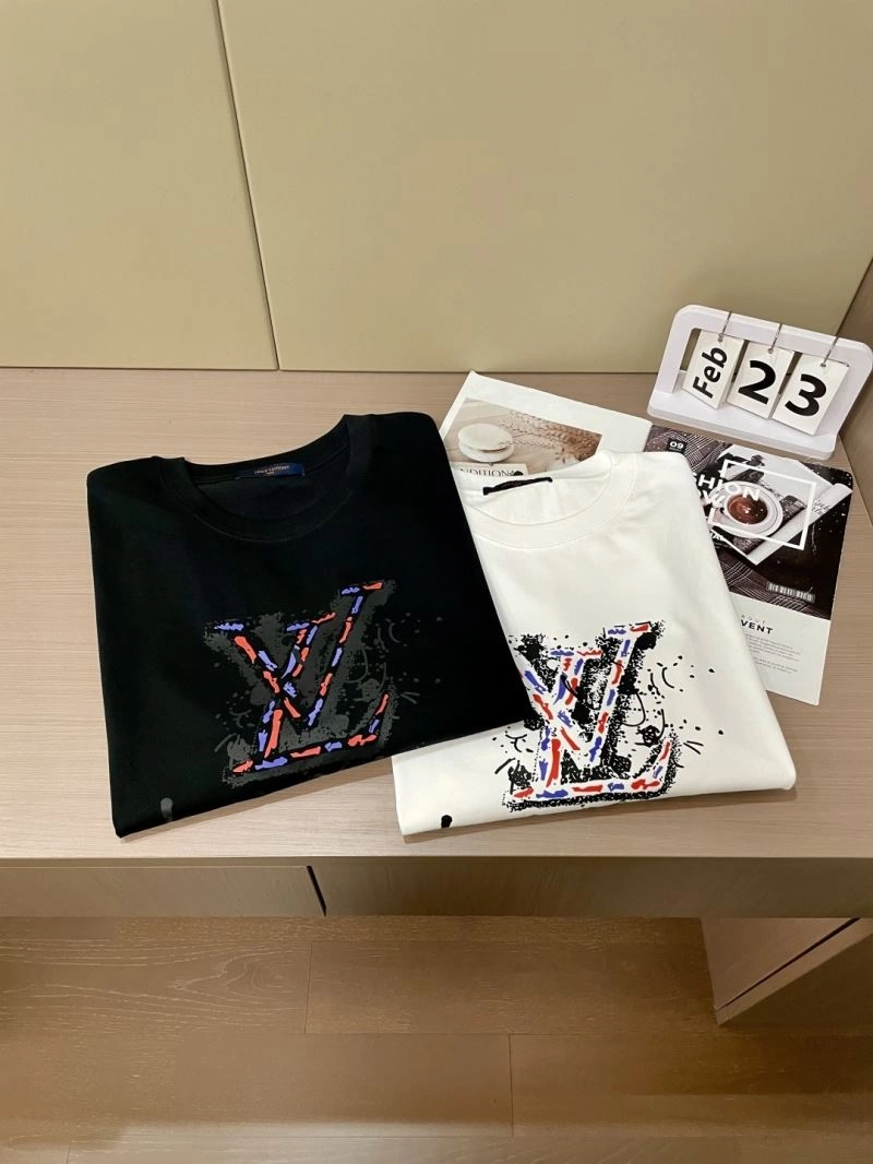 Louis Vuitton T-Shirts WellDesigned 134644