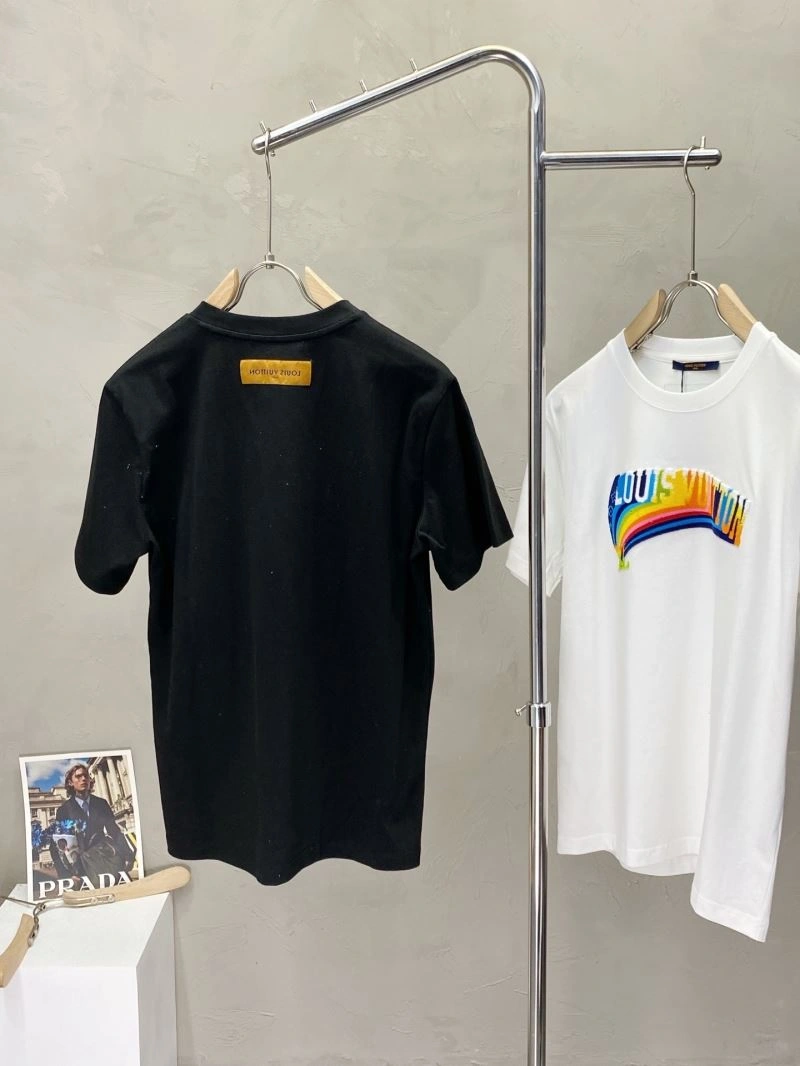 Sophisticated Louis Vuitton T-Shirts 134664