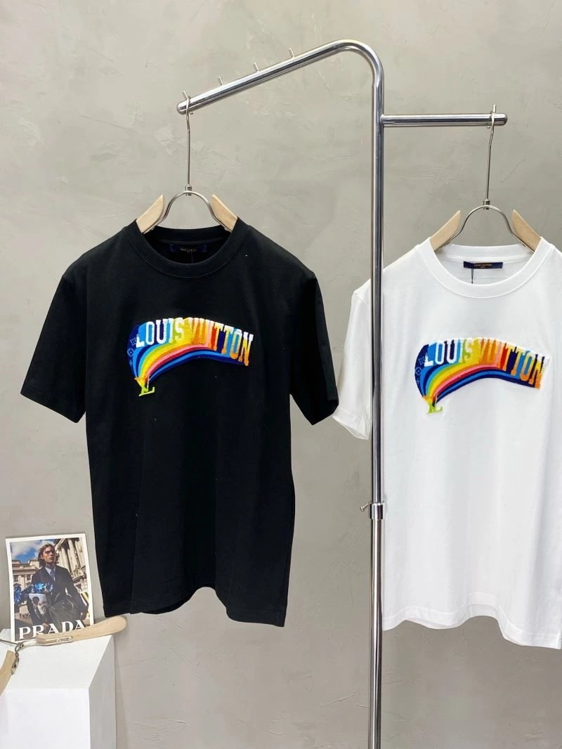 Sophisticated Louis Vuitton T-Shirts 134664