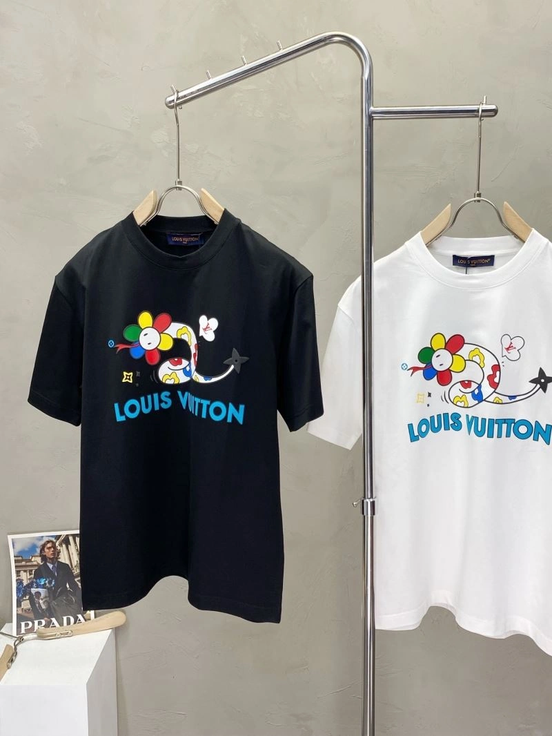 Breathable Louis Vuitton T-Shirts 134661