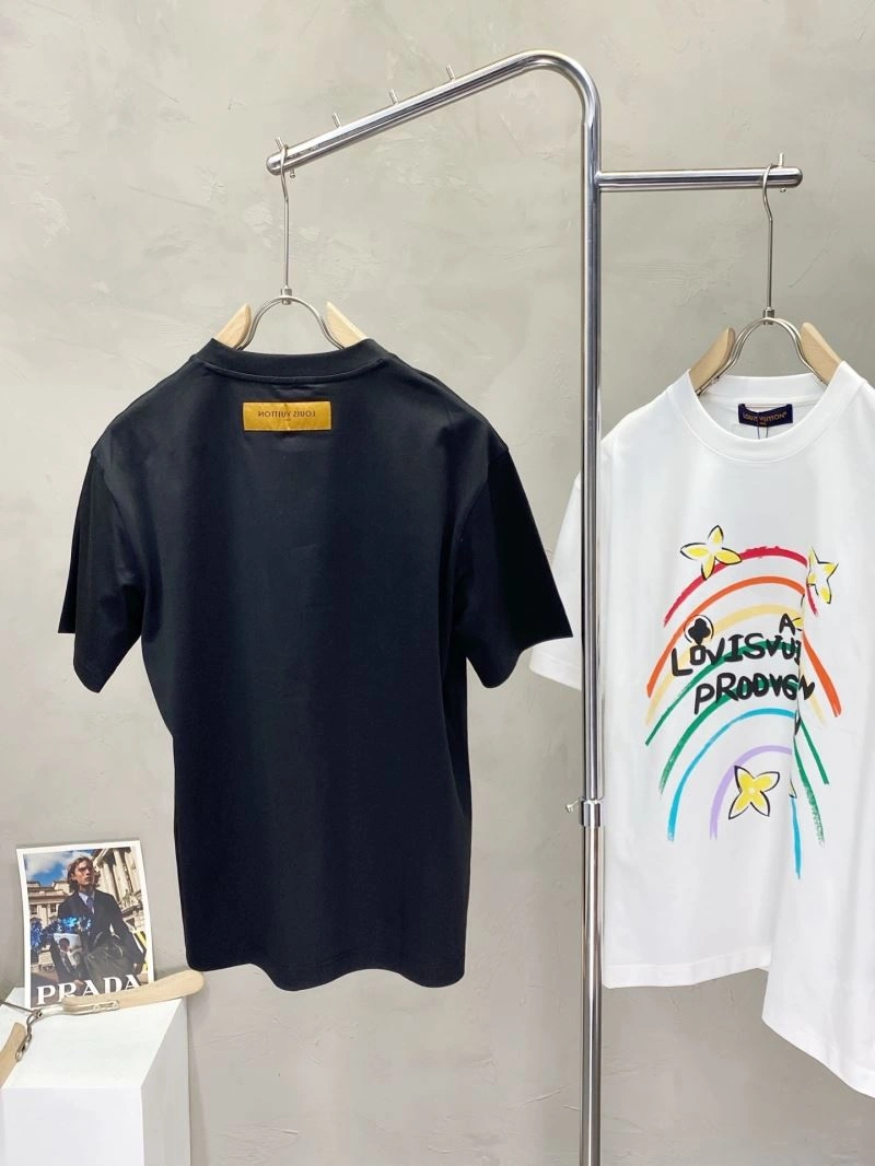 SmoothTexture Louis Vuitton T-Shirts 134639