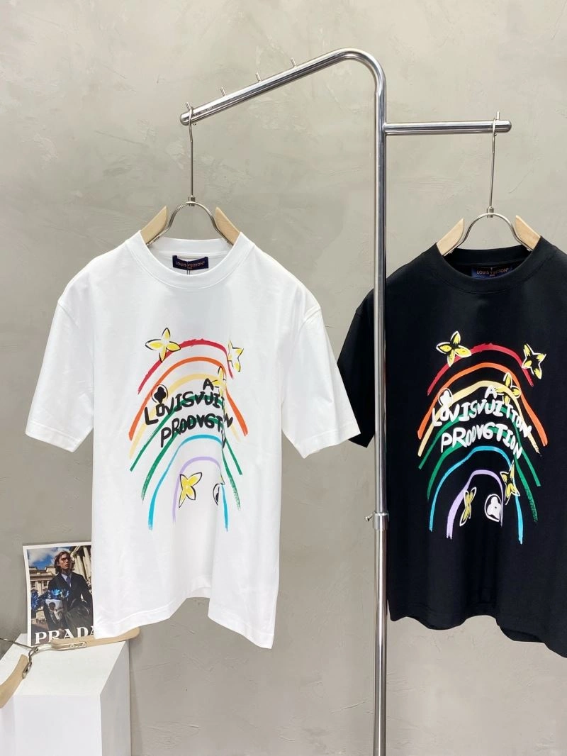 SmoothTexture Louis Vuitton T-Shirts 134639