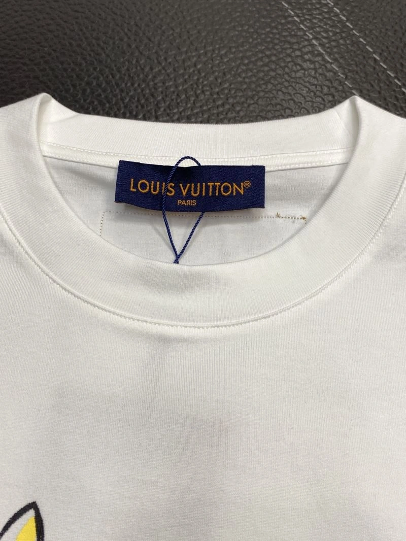 SmoothTexture Louis Vuitton T-Shirts 134639