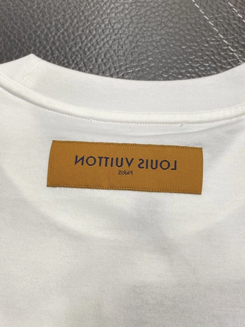 SmoothTexture Louis Vuitton T-Shirts 134639