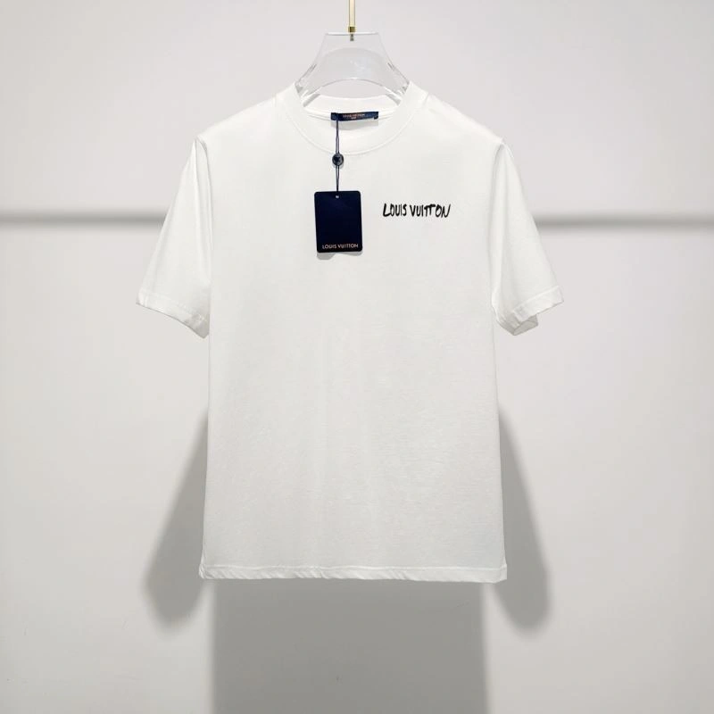 Louis Vuitton T-Shirts Snug 134635