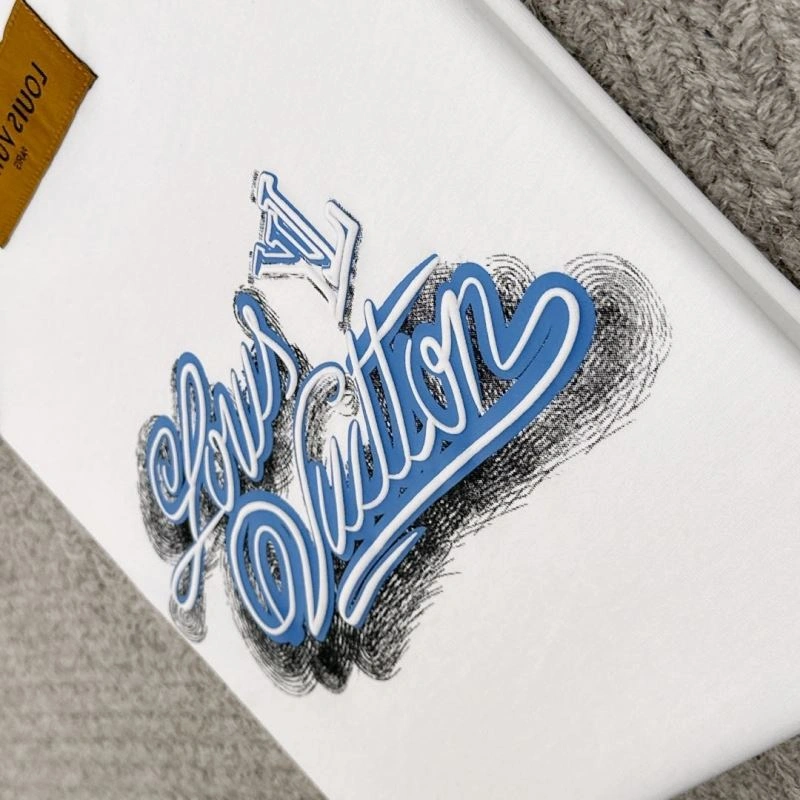 Original Louis Vuitton T-Shirts 134633
